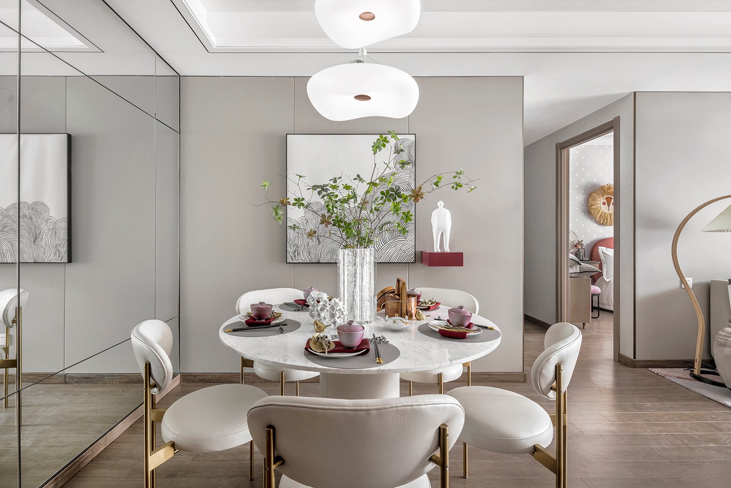 简欧轻奢风格家装设计室内装修效果图-餐厅 简欧轻奢风格家装设计室内装修效果图-餐厅