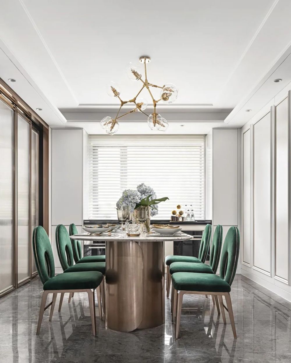 轻奢北欧风格室内家装案例效果图-餐厅 轻奢北欧风格室内家装案例效果图-餐厅